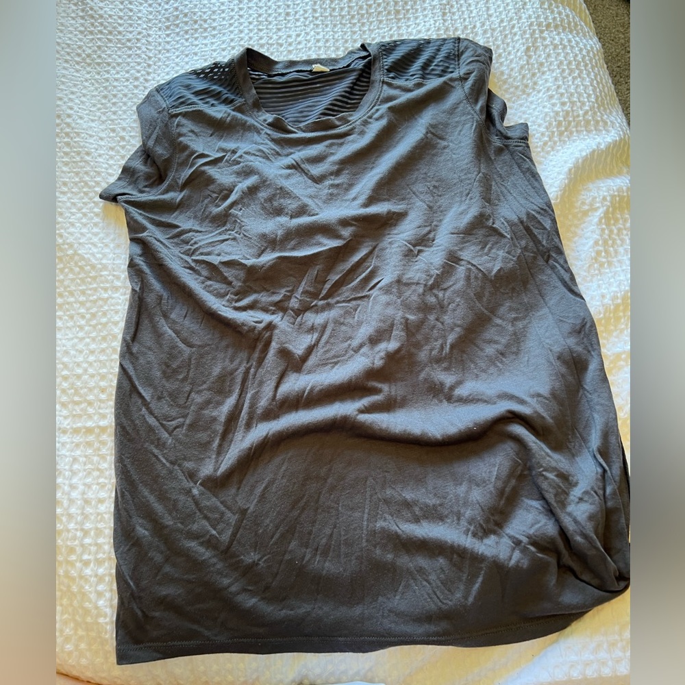 Navy old navy active shirt with stripe detail on back